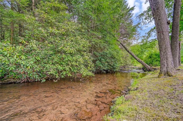 236 Merwinsburg Rd 04 Large