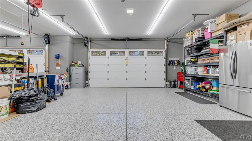 4 Car Garage