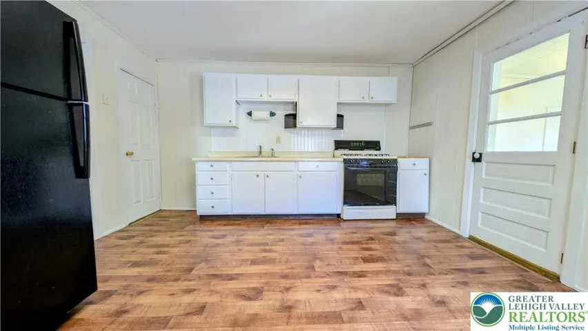 Freshly painted kitchen cabinets