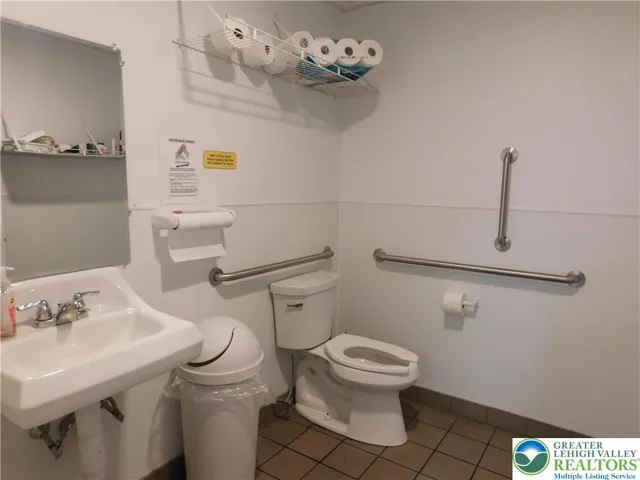 Handicap Restroom