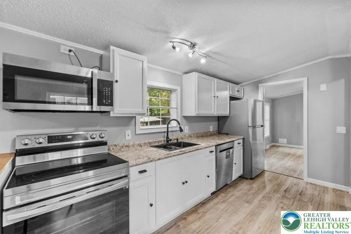 Brand New Kitchen