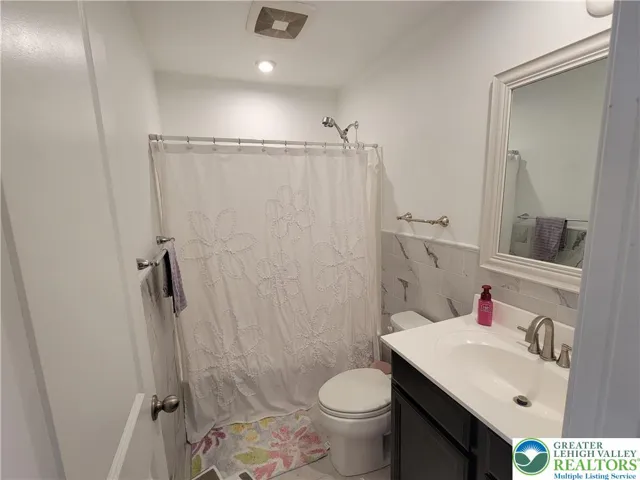 Bathroom 2
