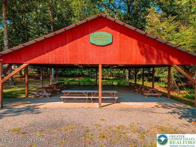 Community PVE Picnic Area