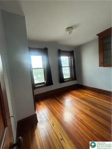 Back bedroom