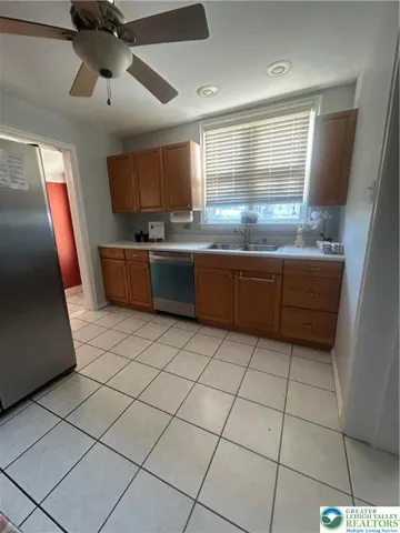 Kitchen new dishwasher