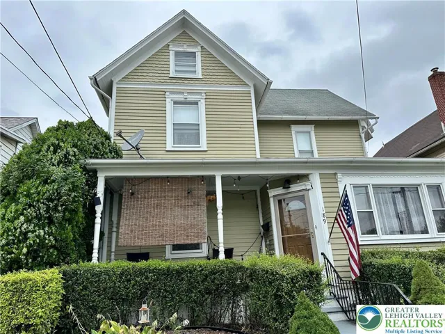 Welcome Home to 189 W. 27th Street!