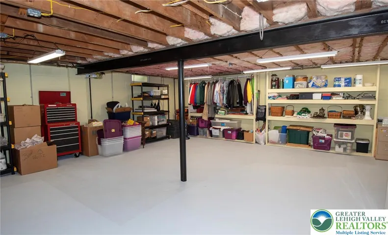 Need storage space? Built-in wall shelves remain.