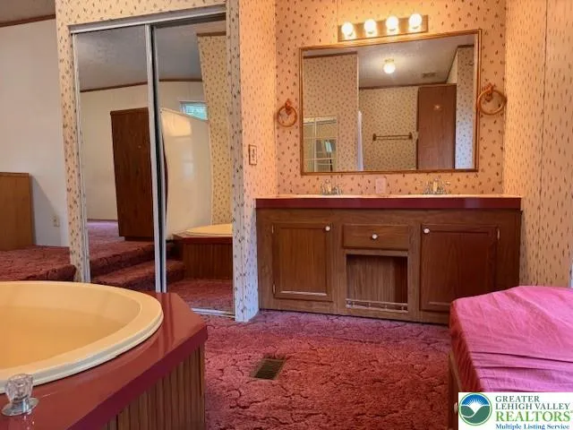 Master Bathroom with soaking tub