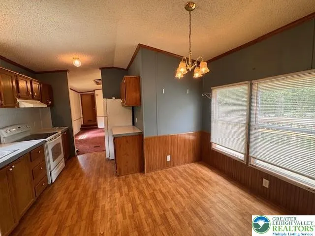 Kitchen and dining area