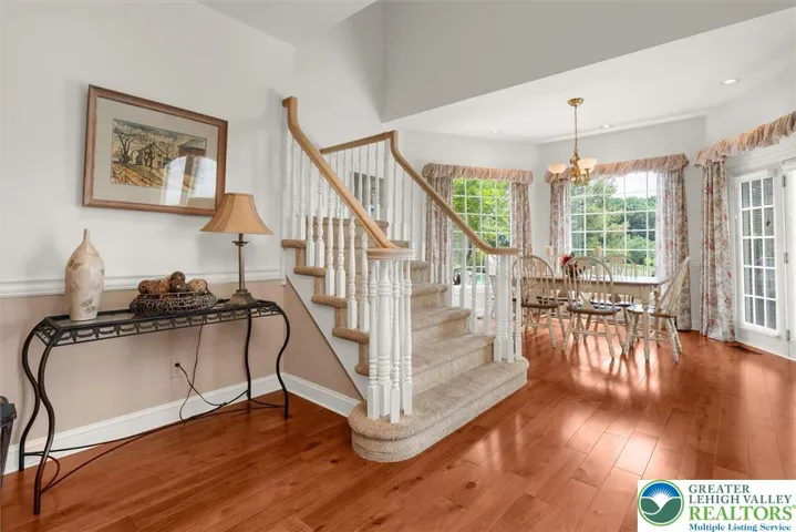 2nd Staircase off kitchen