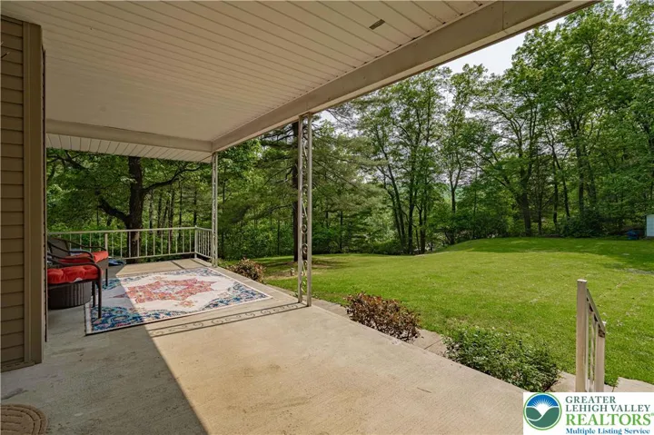 Side porch