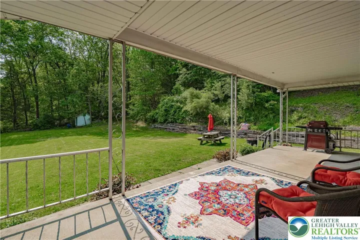 Side porch