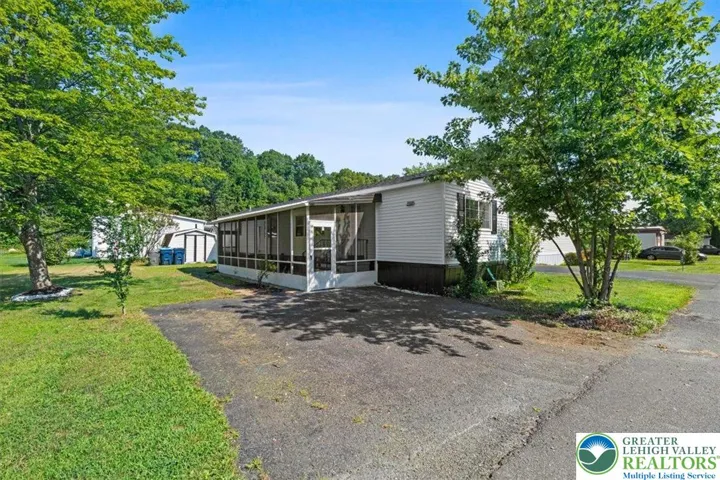 346 Upper PMHE South Dr!