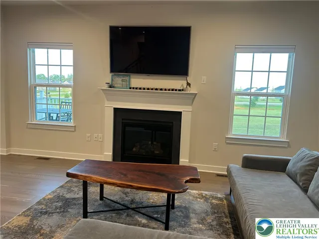 Gas fireplace, custom mantle