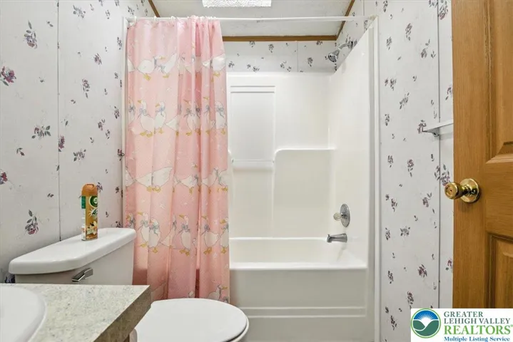 Main Bathroom