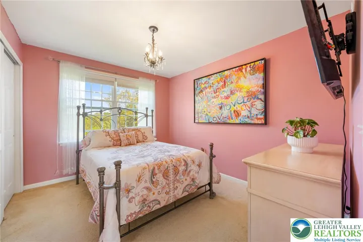 Additional rear bedroom
