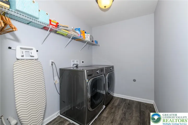 2nd floor laundry room