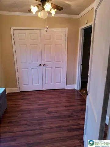 Bonus/Dressing Room