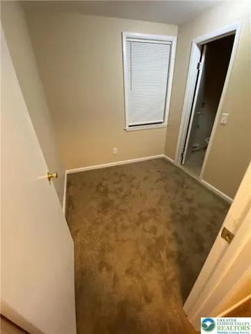 Den