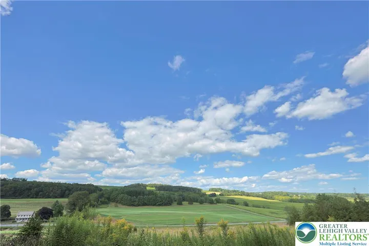 Country Farm Field Views