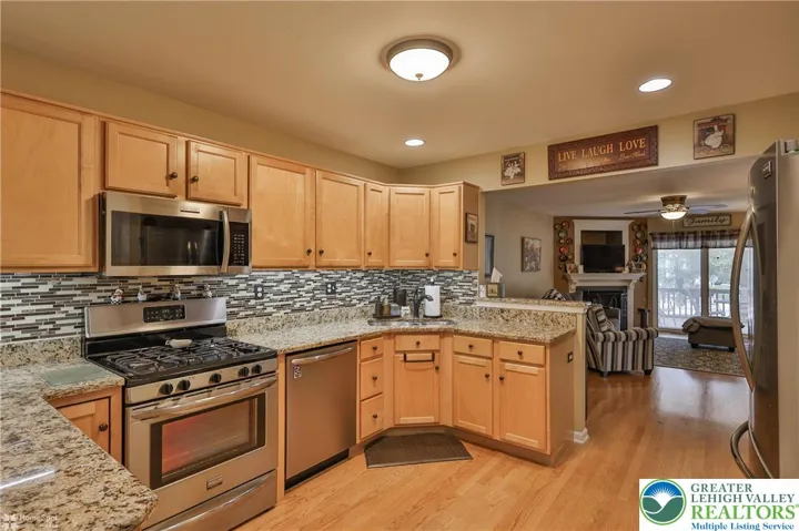 Kitchen 3