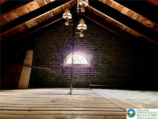 Attic storage space, pull down steps