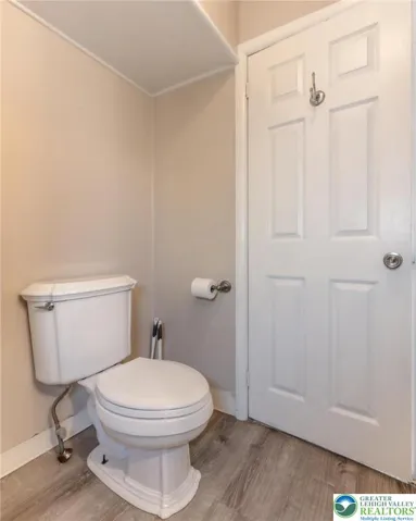 Bathroom 1st Floor