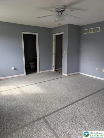 Master suit with bathroom