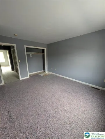 2nd bedroom & closet