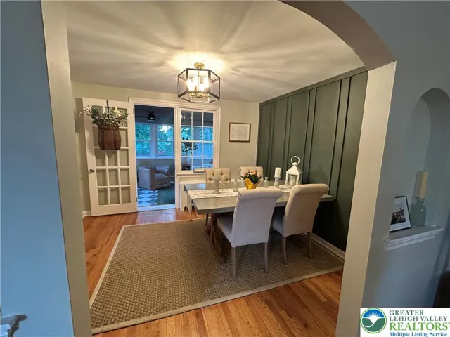 Entering the dining room from the living room