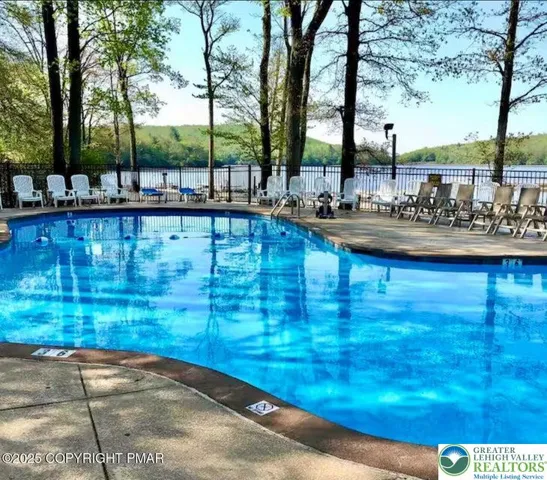 Boulder Lake Club