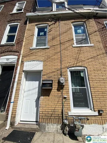 FRONT EXTERIOR
