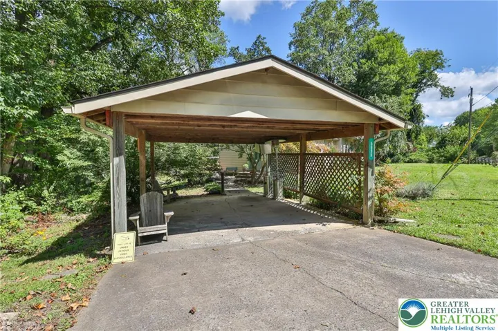 Carport