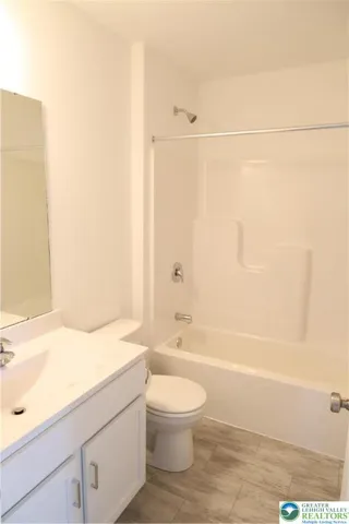 Main bathroom