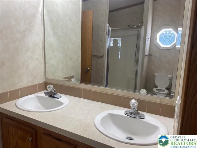 double sink vanity