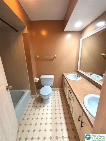 Full bathroom