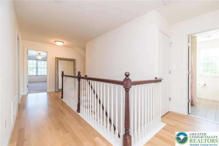 Upstairs hallway to 3 more bedrooms