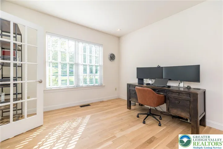 Another view of the home office or could be used as a playroom
