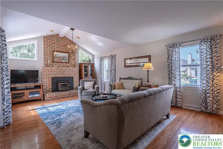Family Room w/wood stove