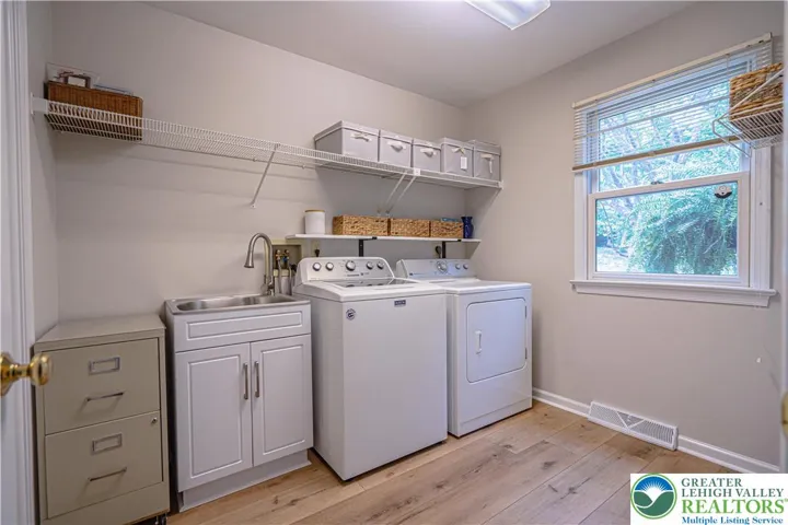 Large Laundry Room