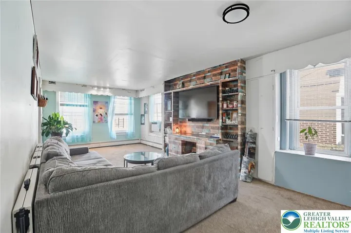 1st floor living room