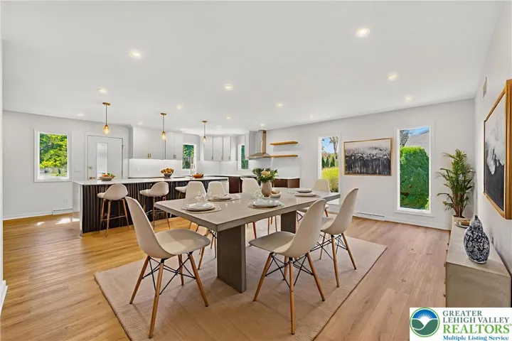 Virtually stage dining room/kitchen