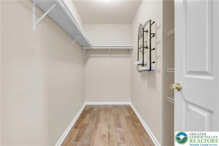 Walk In Closet