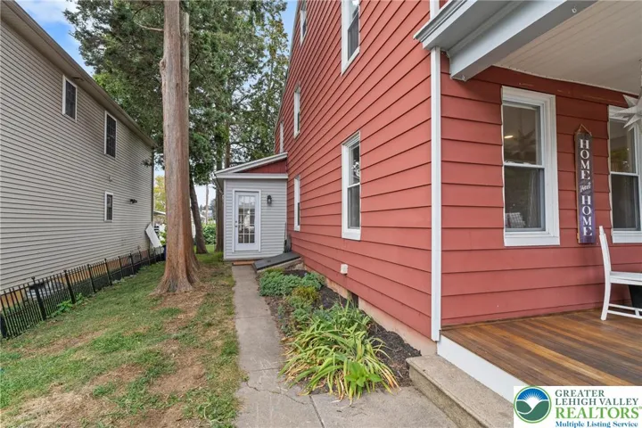 Side entry & front porch Entry