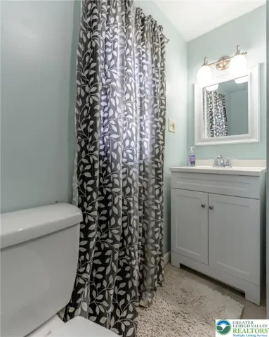 Full Bathroom 2nd Floor