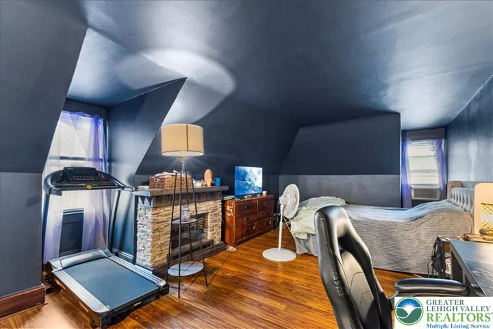 Bedroom 4 (3rd Floor )