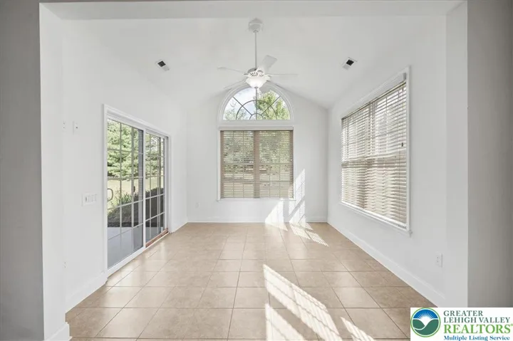 Bright, All Season Room