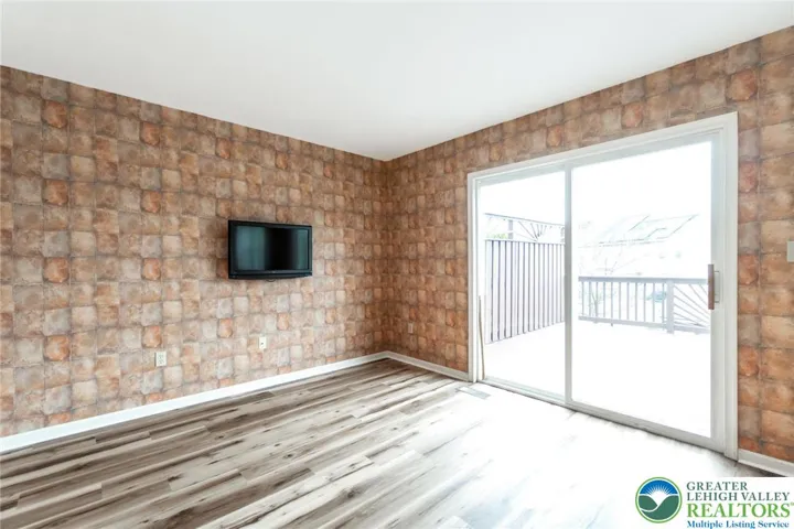 Family room/ Dining area
