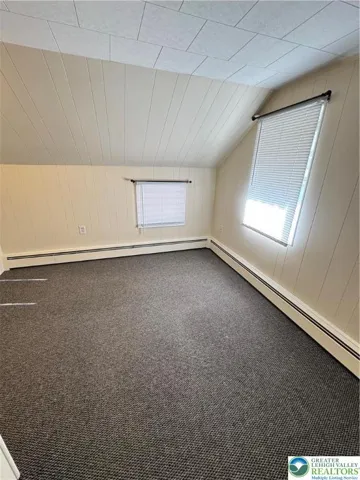 Plus room