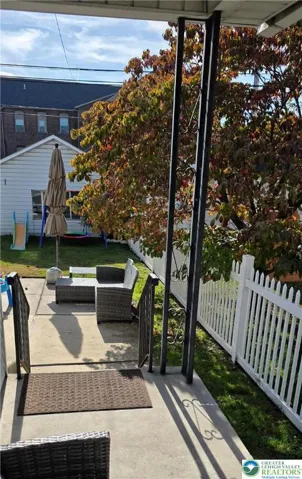BARK PORCH